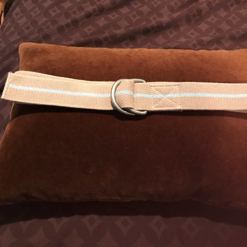 Men’s Cotton j. crew belt size s/m tan light blue